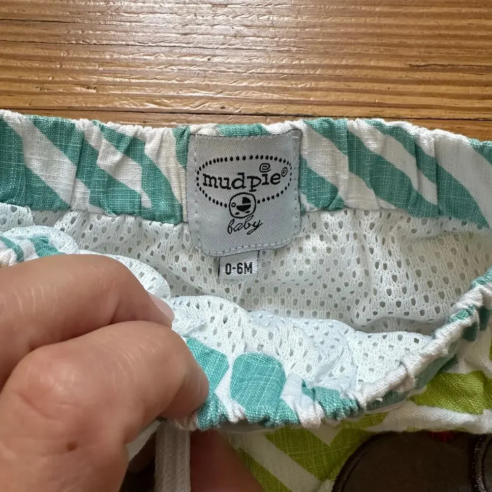 Mudpie‎ green white elephant embroidered swim shorts SIZE 0-6M